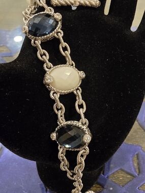 Judith Ripka 925 White Agate and Dark Blue Quartz Gemstone Bracelet 7 inches